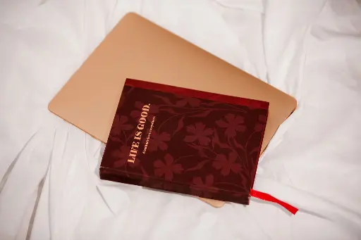 Daily Planner & Gratitude Journal